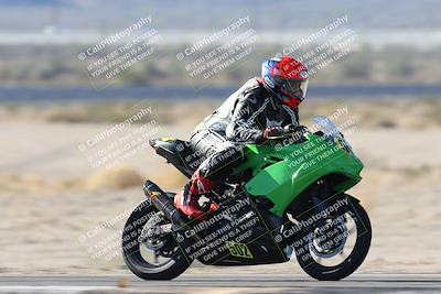 media/Dec-05-2025-CVMA Friday Practice (Fri) [[303bad9a84]]/4-Racer 4-Trackday 1/Session 2 (Turn 14)/